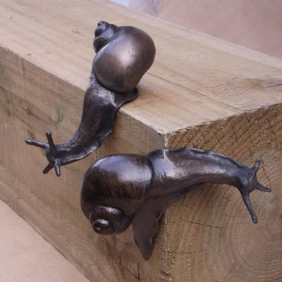 Small Bronze Snail 'Cyril Descending'